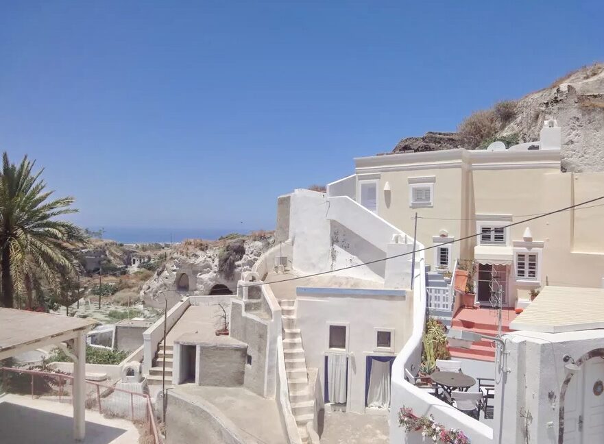 2 big Buildings to turn them into Boutique hotel in Finikia Oia Santorini, unfinished buildings in Santorini, Buildings to renovate in Santorini 2