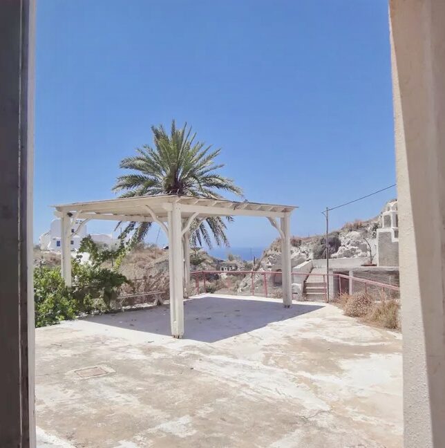 2 big Buildings to turn them into Boutique hotel in Finikia Oia Santorini, unfinished buildings in Santorini, Buildings to renovate in Santorini 3