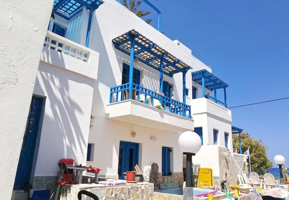 Beachfront Property in Crete, Can one seafront Villa