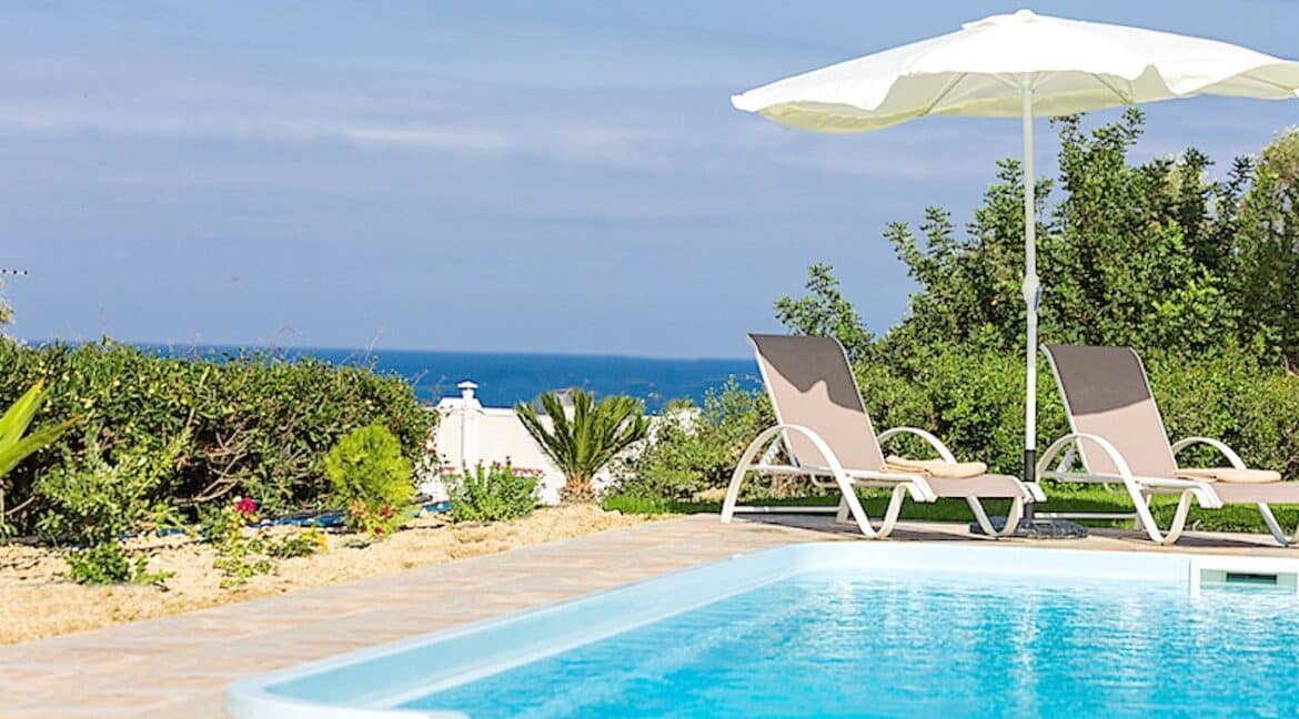 Beautiful Villa near the sea in Crete 2