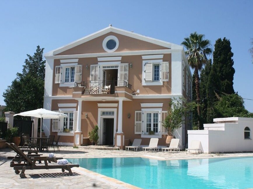 Classical Villa in Corfu, Perama, Houses for Sale in Corfu, Real Esate in Corfu Greece, Property in Corfu, Corfu Villas for Sale, Luxury Corfu Estates 6