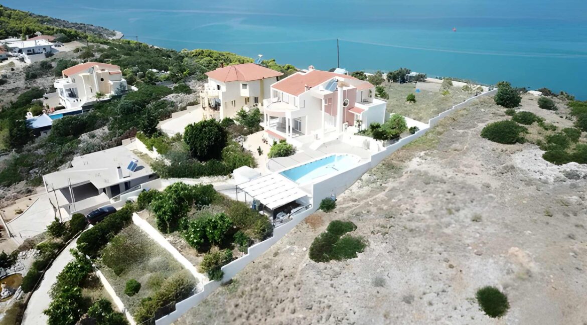 Excellent Villa by the sea near Athens, 30 minutes from Athens 1