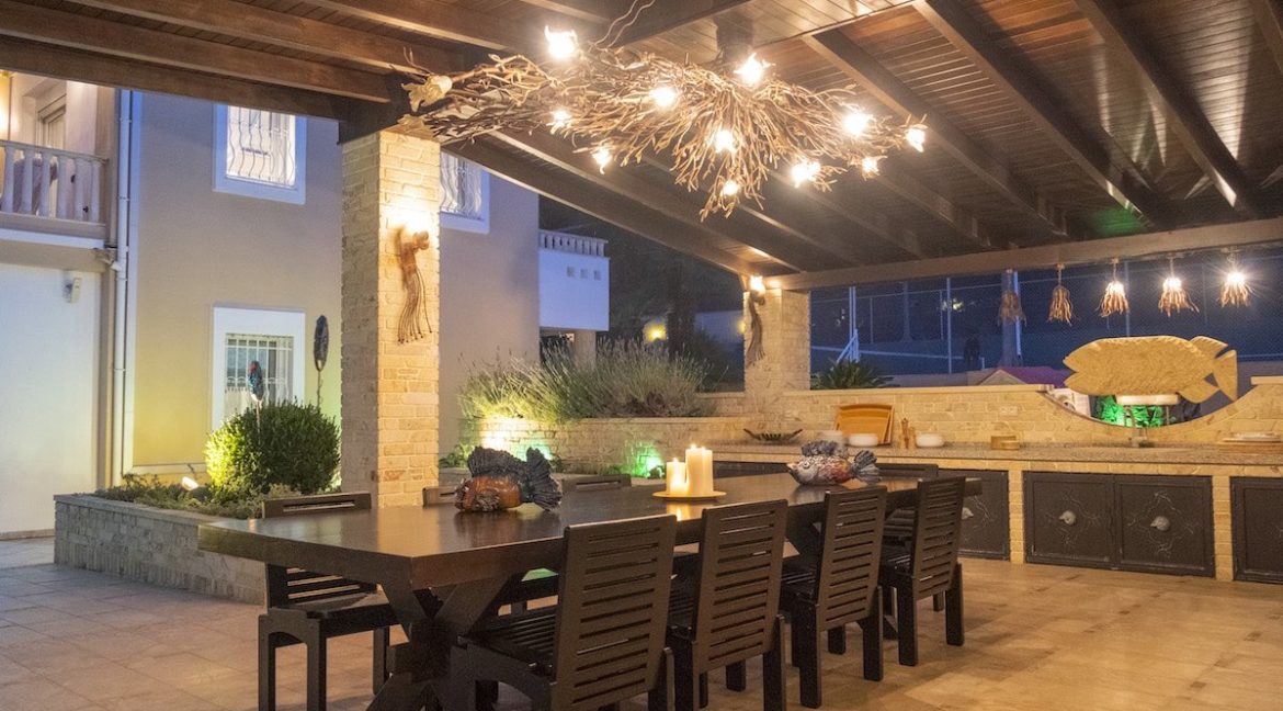 Gorgeous Beachfront Villa in Halkidiki, Beachfront Villa in Halkidiki, Beachfront Real Estate, Sea front villa in Kassandra, Villa on the sea Halkidiki 18
