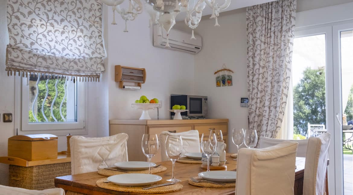 Gorgeous Beachfront Villa in Halkidiki, Beachfront Villa in Halkidiki, Beachfront Real Estate, Sea front villa in Kassandra, Villa on the sea Halkidiki 34