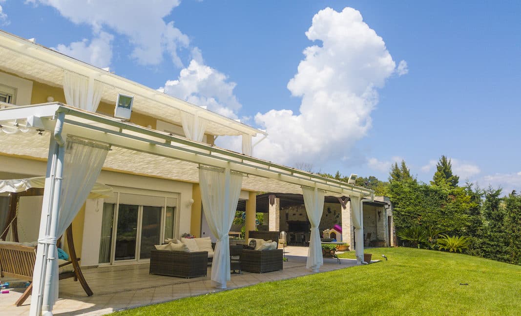 Gorgeous Beachfront Villa in Halkidiki, Beachfront Villa in Halkidiki, Beachfront Real Estate, Sea front villa in Kassandra, Villa on the sea Halkidiki 6