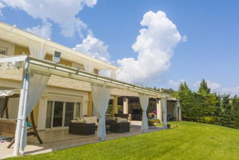 Gorgeous Beachfront Villa in Halkidiki, Beachfront Villa in Halkidiki, Beachfront Real Estate, Sea front villa in Kassandra, Villa on the sea Halkidiki 6