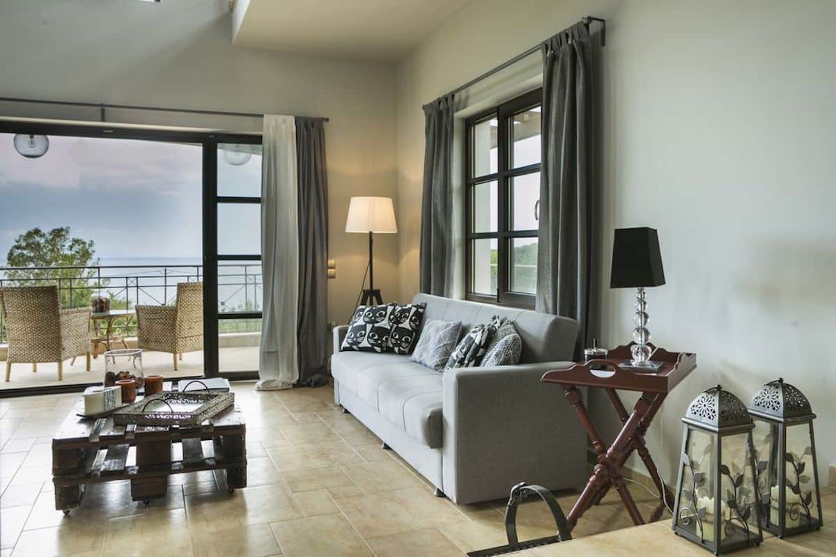 House in Kefalonia near the sea Greek Exclusive Properties