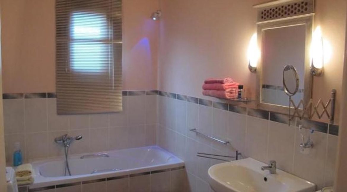 Luxury Property in Porto Heli, Peloponnese , House for Sale in Porto Heli, Buy a house in Porto Heli, Porto Heli Real Estate 10