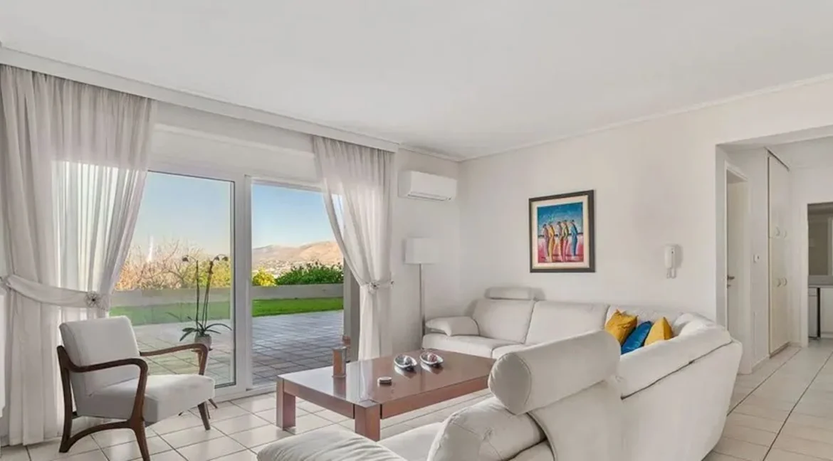 Luxury Seaview Villa for Sale in Lagonissi, Athens 11