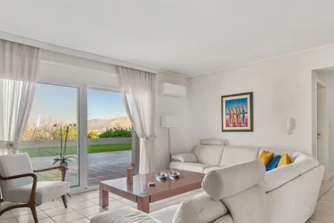 Luxury Seaview Villa for Sale in Lagonissi, Athens 11