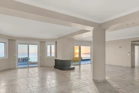 Luxury Seaview Villa for Sale in Lagonissi, Athens 6