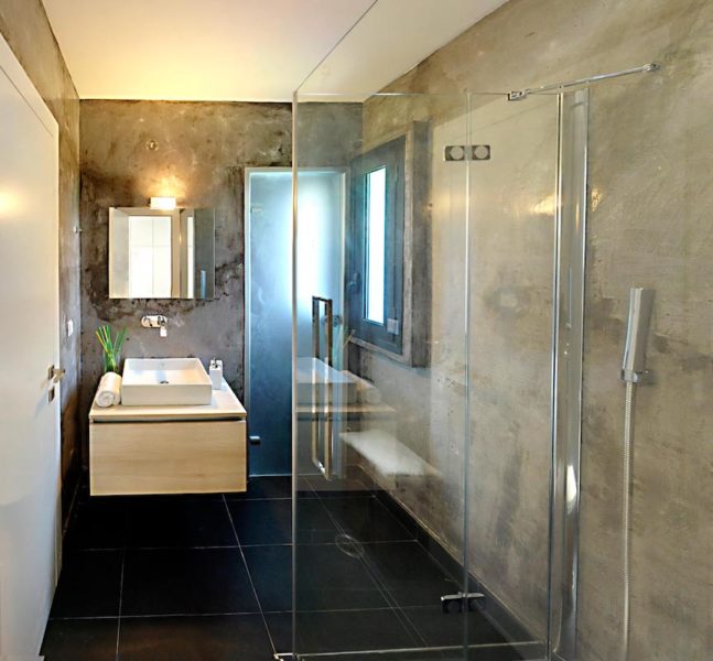 Luxury villa in Corfu for sale in 39.583713,19.8825393,14