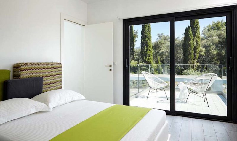 Luxury villa in Corfu for sale in 39.583713,19.8825393,14