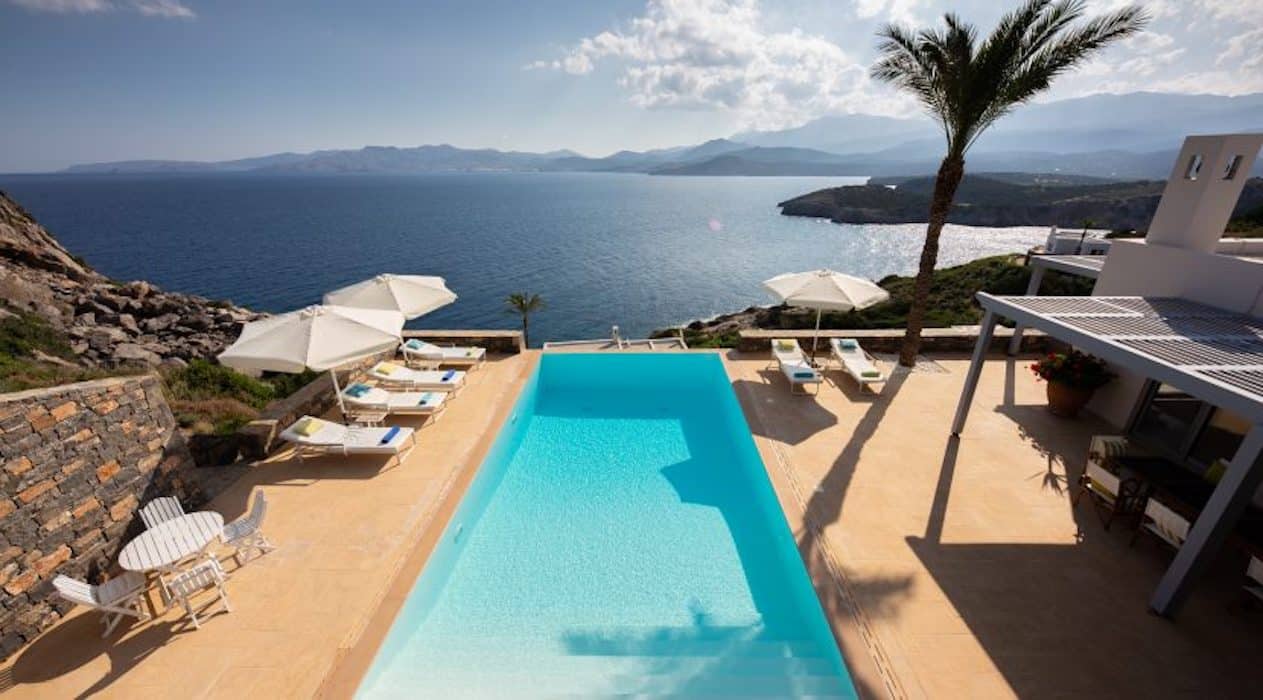 Luxury villa with swimming pool with great sea views in Crete, Agios Nikolaos