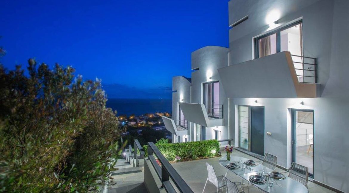 New Villa in eastern Peloponnese, House for Sale in Greece, Villa for Sale near Corinthos, Greek Property for Sale, Houses in Greece for Sale 1