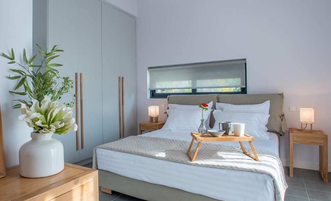 New Villa in eastern Peloponnese, House for Sale in Greece, Villa for Sale near Corinthos, Greek Property for Sale, Houses in Greece for Sale 9
