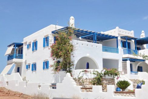 Seafront Villa in Antiparos in Cyclades Greece, Antiparos Real Estate, Antiparos Villa for Sale, Beachfront Property in Cyclades 9