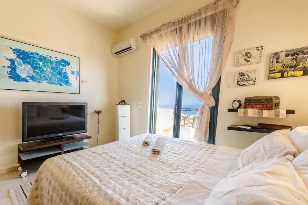 Villa for sale in Hersonissos Crete, Property near Heraklio Crete