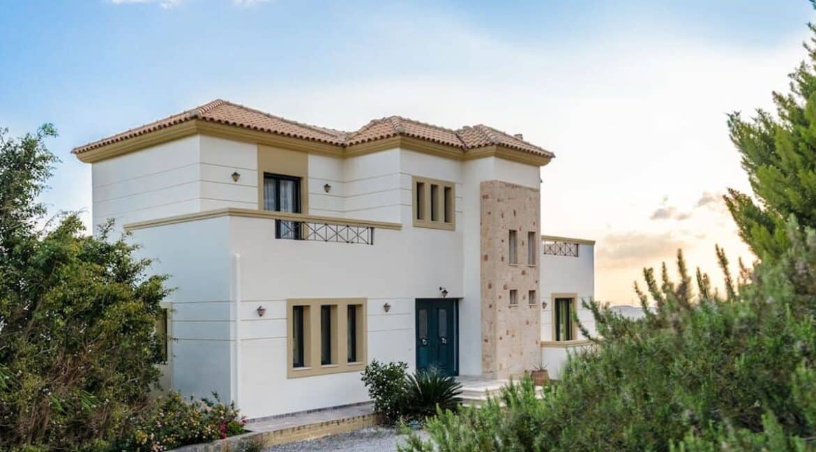 Villa for sale in Hersonissos Crete, homes for Sale in Crete, Houses for Sale in Crete, Crete Realty, Real Estate in Crete, Greek Exclusive Properties 3