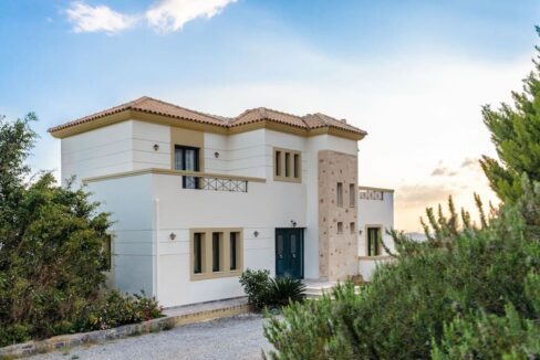 Villa for sale in Hersonissos Crete, homes for Sale in Crete, Houses for Sale in Crete, Crete Realty, Real Estate in Crete, Greek Exclusive Properties 3