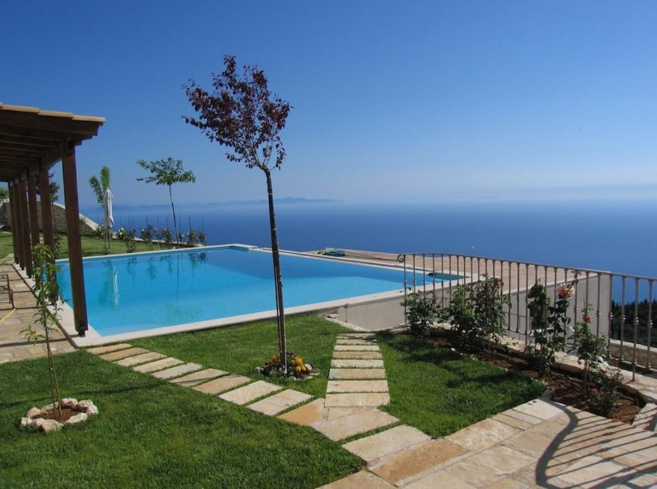 3 bedroom Villa for sale in Lefkada, Drymonas