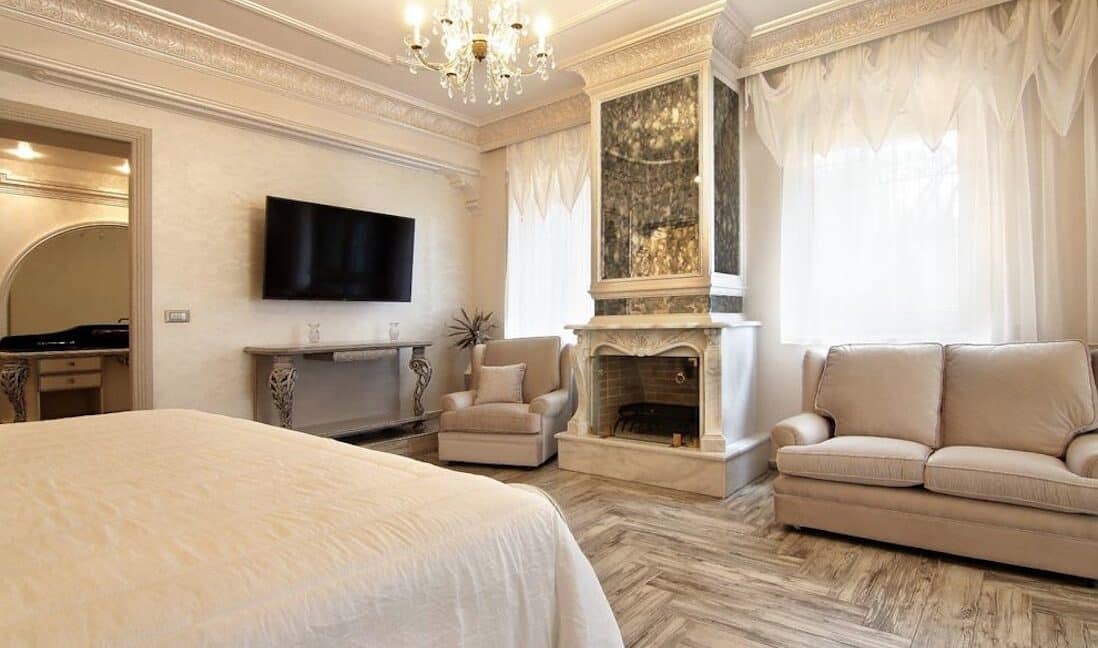 Villa in Athenian Riviera , LUXURY ESTATE in Athens Riviera, Luxury Villa in South Athens, Luxury Property in Athens for Sale 1