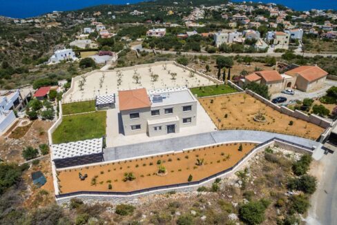 Beautiful villa in Chania Crete with pool, Luxury Estates in Crete, Property in Crete, Villas for sale in Crete, Real Estate in Crete 2