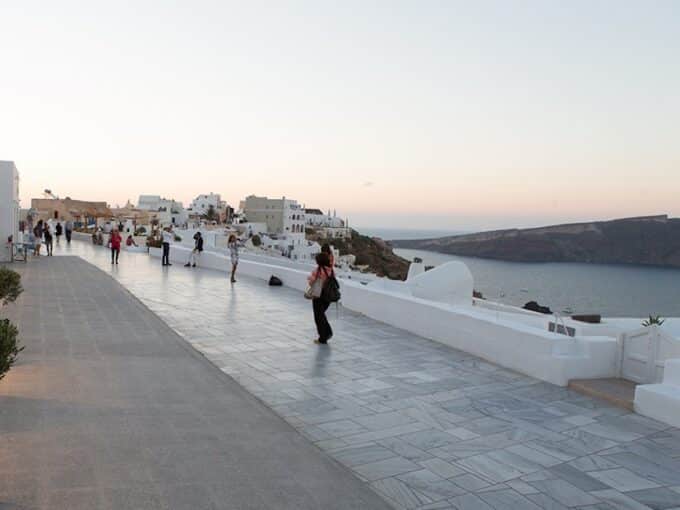 Commercial Space in Caldera Santorini Oia