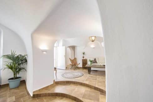 House for sale in Santorini, in Karterados 1