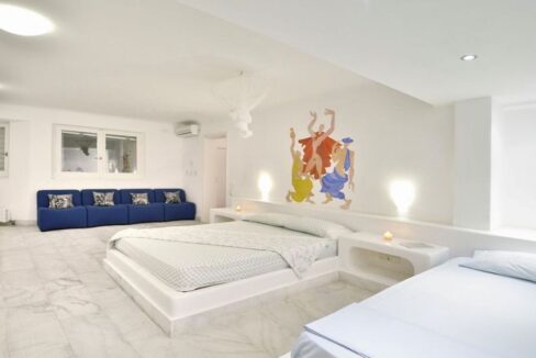 Luxury Estate in Mykonos, Beachfront, Villa of 950 sqm, Luxury Villas in Mykonos for Sale, Luxury Property Mykonos for sale 4