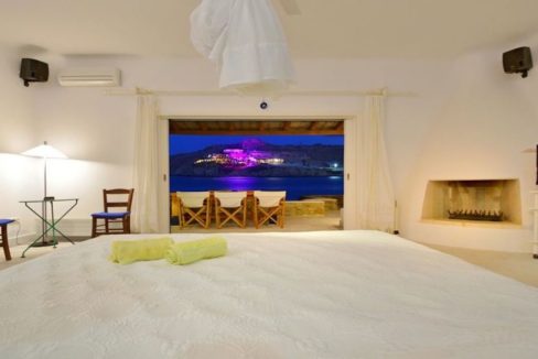 Luxury Estate in Mykonos, Beachfront, Villa of 950 sqm, Luxury Villas in Mykonos for Sale, Luxury Property Mykonos for sale 6