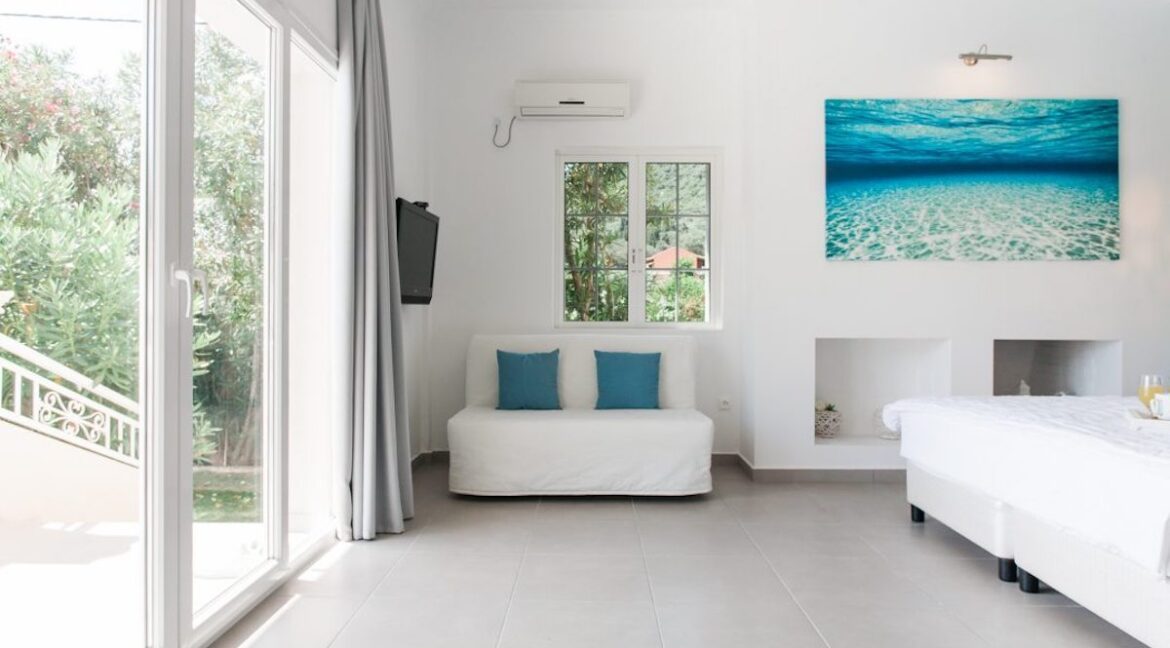 Seafront Property in Corfu, Luxury Villa near the sea 10