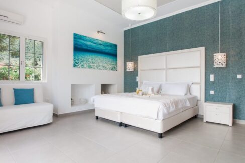 Seafront Property in Corfu, Luxury Villa near the sea 9