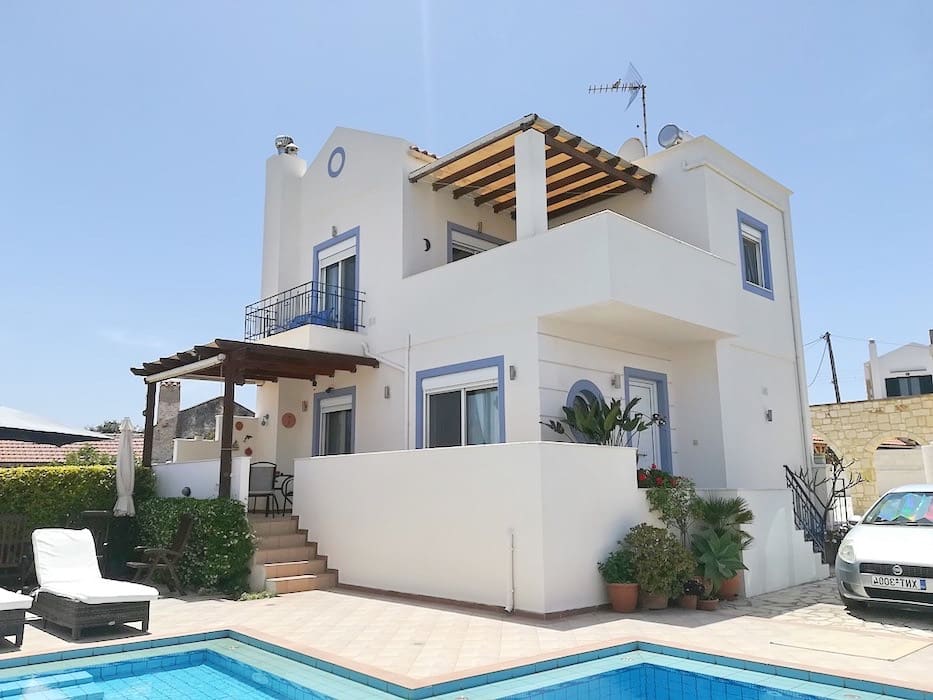 Traditional House at Chania Crete FOR SALE, Greek Exclusive