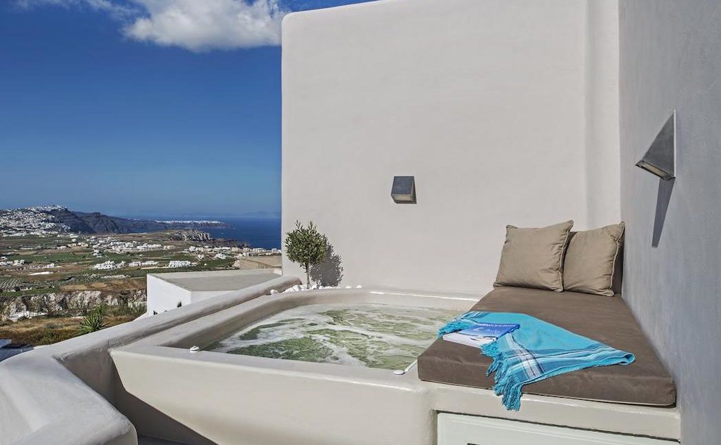 Villa Pyrgos Santorini 2