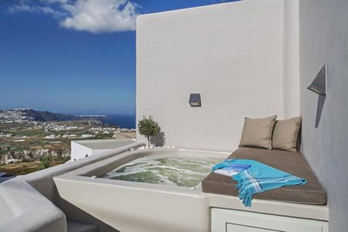 Villa Pyrgos Santorini 2