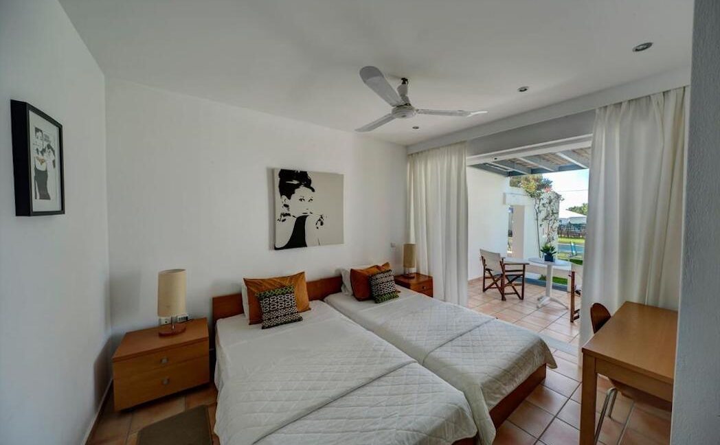 Villa by the sea in Corfu, Barbati, Homes in Corfu 12