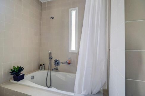 Villa by the sea in Corfu, Barbati, Homes in Corfu 16