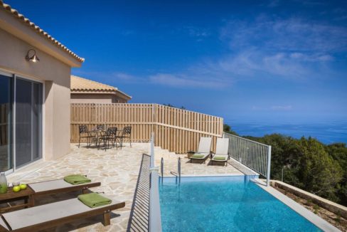 Villas in Kefalonia island for sale 1