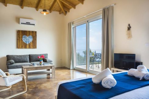 Villas in Kefalonia island for sale 11