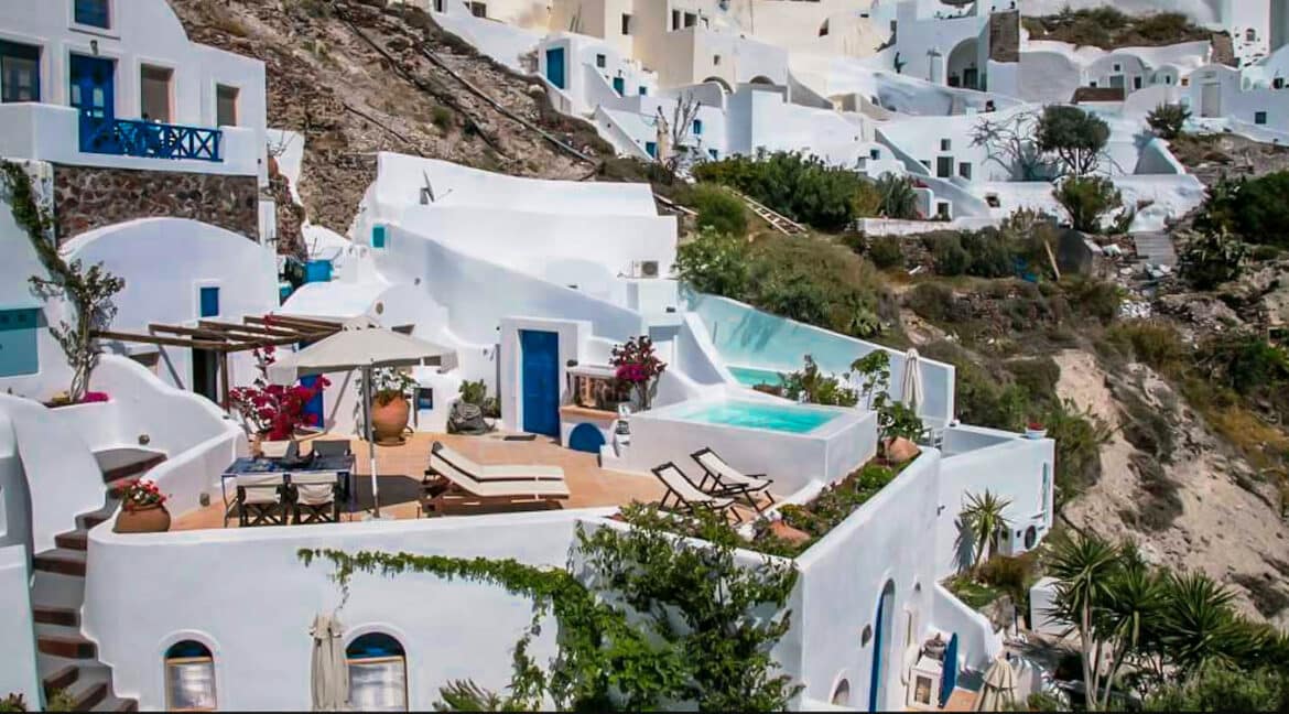 Caldera Villas in Santorini, Cave Houses for sale Santorini Greece, Real Estate Santorini 12
