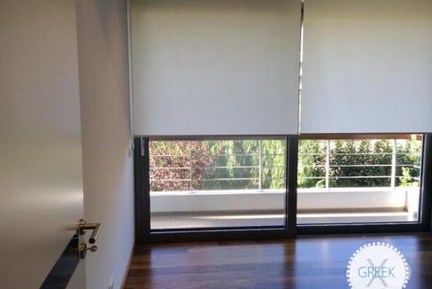 Luxury Ground Floor Apartment in Glyfada for Sale 9