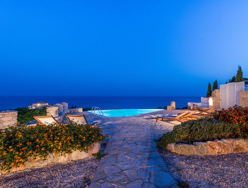 Complex of 6 Luxury villas for Sale in Zakynthos