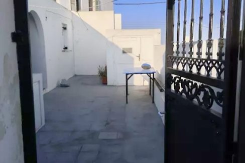 Property at Caldera in Santorini, Investment in Santorini, Building in Santorini for sale 2