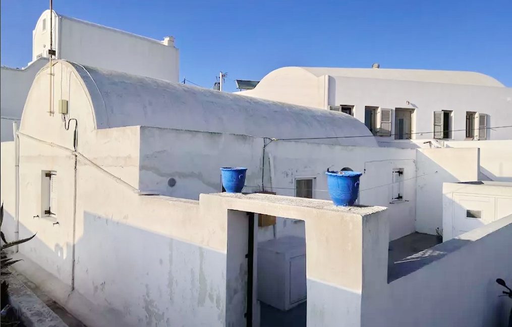 Property at Caldera in Santorini, Investment in Santorini, Building in Santorini for sale 4