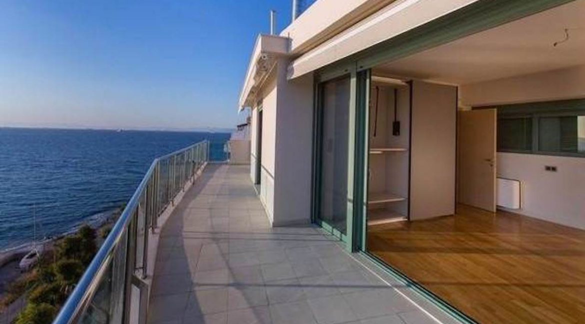 Seafront Luxury Apartment Piraeus Athens, Seafront Apartment in Athens, Real Estate Greece, Buy Apartment in South Athens 1