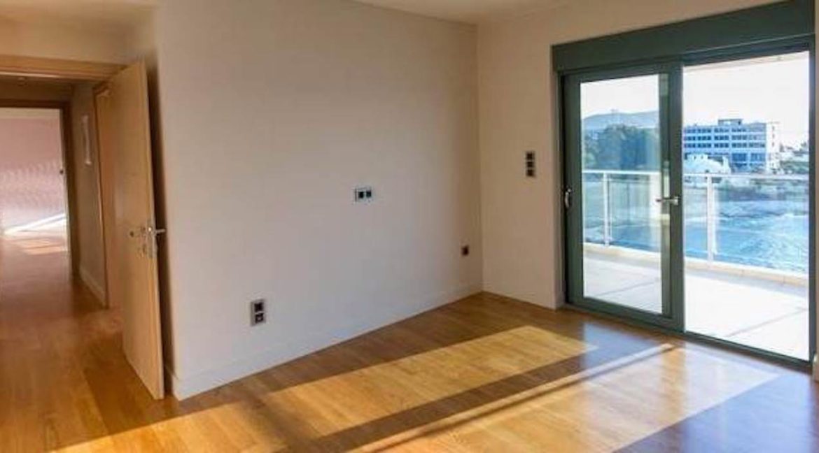 Seafront Luxury Apartment Piraeus Athens, Seafront Apartment in Athens, Real Estate Greece, Buy Apartment in South Athens 4