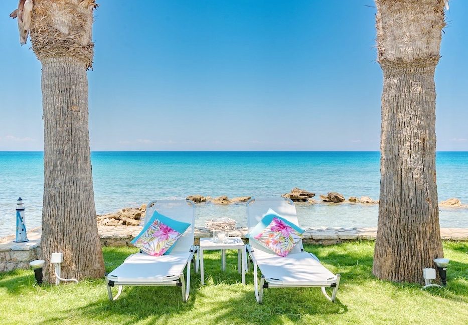 Seaside villas in Laganas Zakynthos, Hotel for sale, Seafront Property in Zakynthos 1