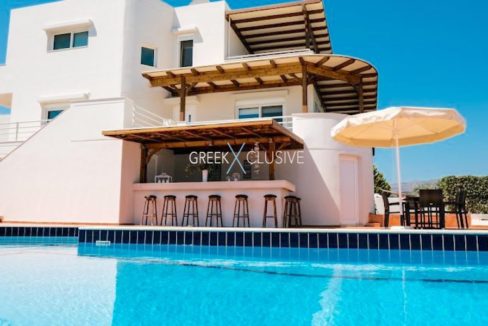 Villa with swimming pool and sea views, Property for sale in Crete 29