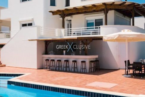 Villa with swimming pool and sea views, Property for sale in Crete 6